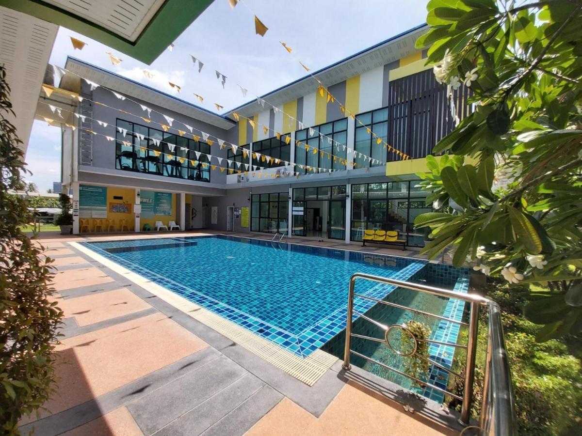 Bed In Beyt Boutique Hotel Nonthaburi Dış mekan fotoğraf