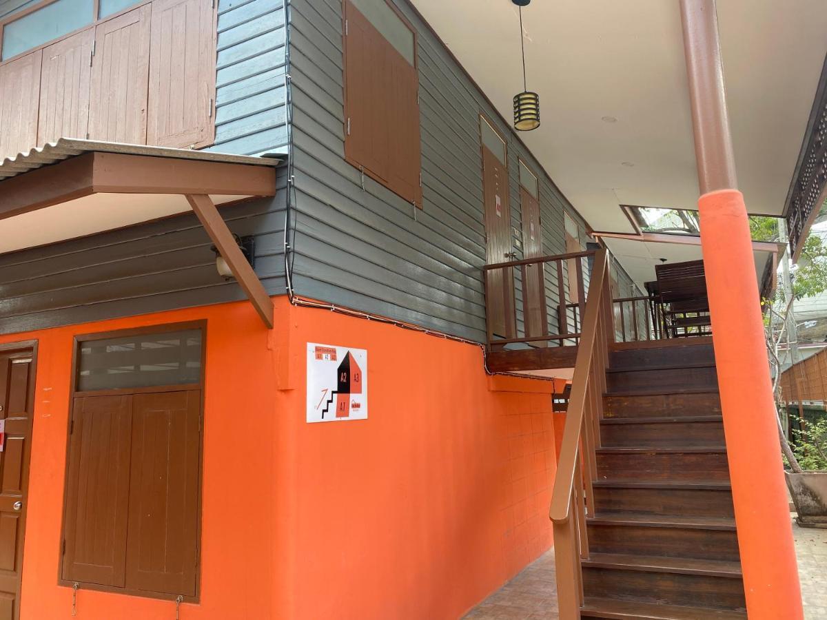 Bed In Beyt Boutique Hotel Nonthaburi Dış mekan fotoğraf
